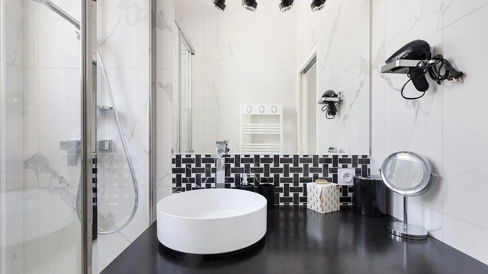 Apartment Les Montgolfieres, 2 Pieces, Porte De Versailles Paris